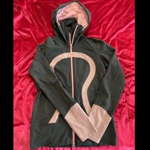 Lululemon In Stride hooded Jacket